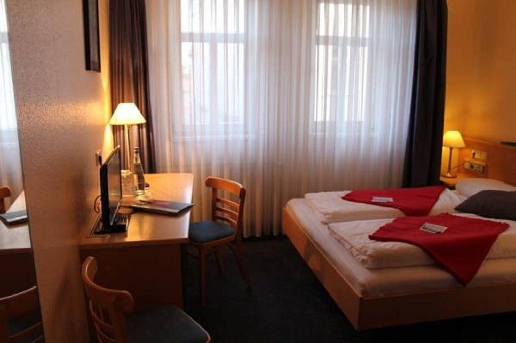 Hotel An Der Stadtmauer Muehlhausen  Luaran gambar